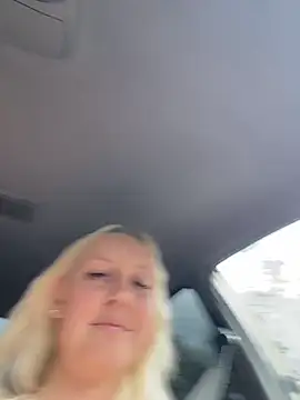 Chat XXX ao vivo de MerlinDave