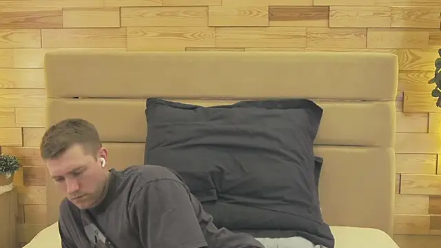 EthanPinkman Pertunjukan Webcam