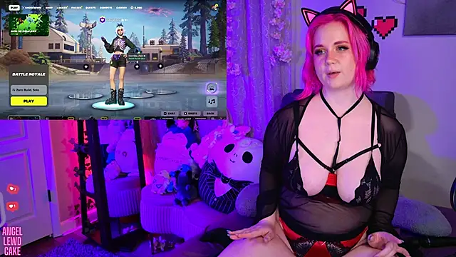 Czat XXX na żywo – Angel-Lewd-Cake