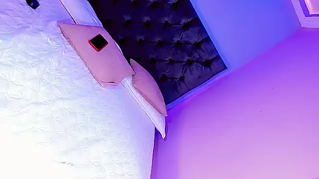 Živý XXX chat CALLMEATENEA