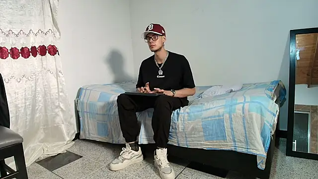 Vlad__night 라이브 XXX 채팅