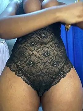 bigbooobs3 Show in webcam
