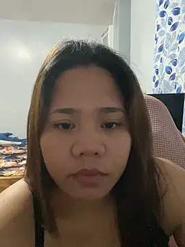 Živý XXX chat _UrSingleMamiBella_