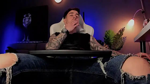XXX chat uživo modela uptomatty
