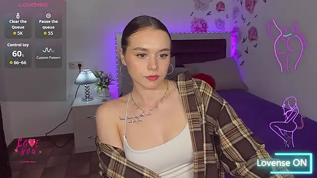 Živý XXX chat EmelyMason