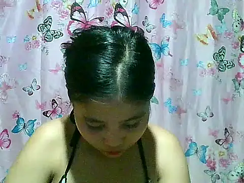 دردشة SexyAsianPussy4u الجنسية المباشرة