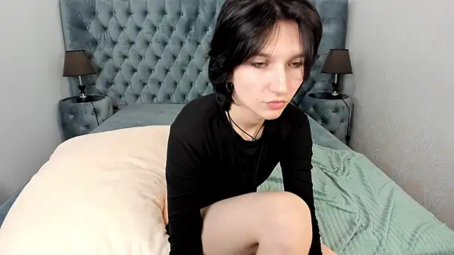 AdonBev Live XXX-Chat