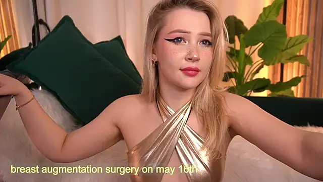 LauraWifeness Live XXX-Chat