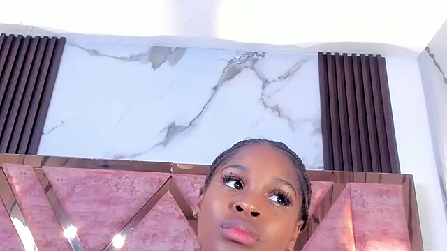 Czat XXX na żywo – kandy_bronw