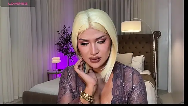 Your_Majesty_Tyra ওয়েবক্যাম শো