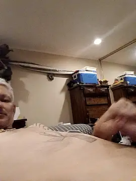 Pokazy przed kamerką – Jsexconn69