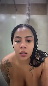 EmilyQueen3x's Live XXX Chat