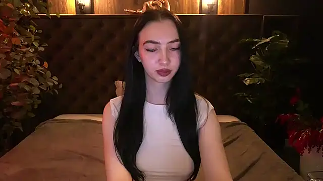 WildKittenX_ Chat XXX in diretta
