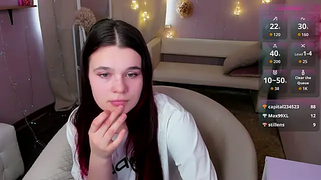 Chat +18 de Kacey_Love ao vivo