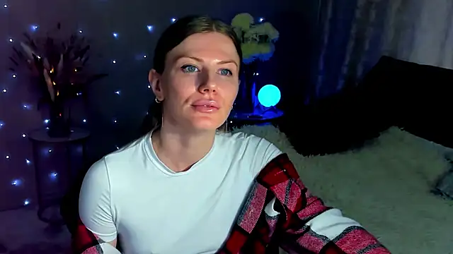 Chat XXX en directo de JinnaGreat