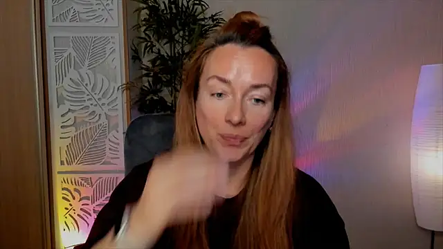 RebeccaMartinez's Live XXX Chat