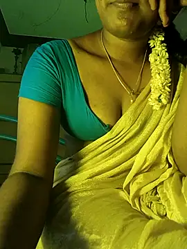 Pertunjukan Kamera Web Tamil_Kavitha