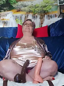 Chat +18 de QueenPammy1 ao vivo