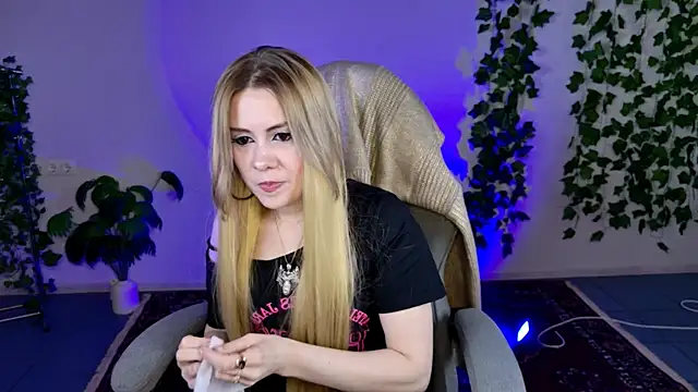 Kumiho_7777 – Naživo XXX chat