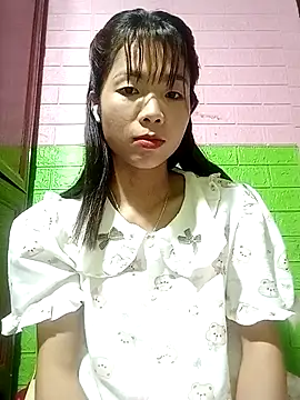 AmyLinee01 在線直播表演