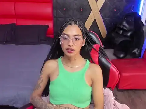 KarlaSlutSkinny__'s Live XXX Chat