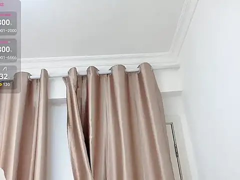 qiuwww003 Show Webcam