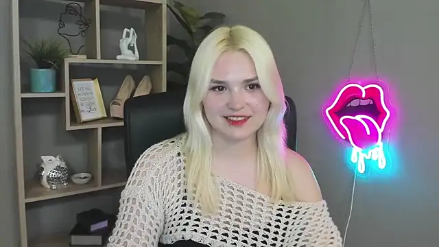 SweetLilyxo's Live XXX Chat