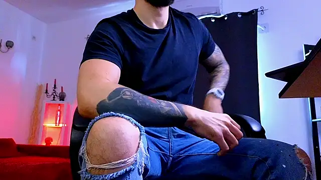 MightyAaron66 Webcam show