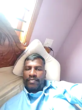 Paramkeerthi webkamerás műsora