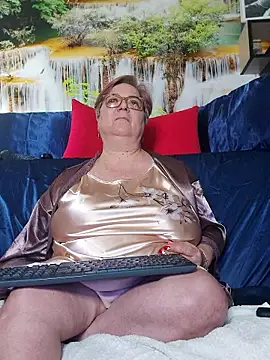 QueenPammy1 live XXX chat