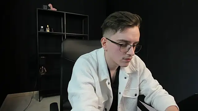 FelixStarkk Adlı Modelin Web Kamerası Şovu