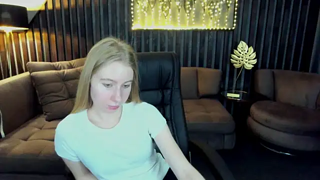 Webkamerová show Alina_Blonde