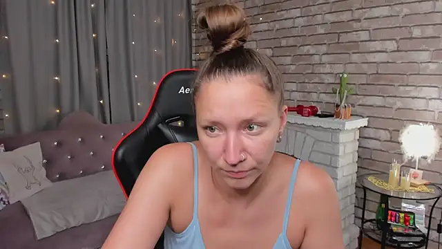 SarahCoksss' Live XXX Chat