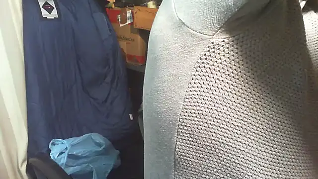 nonnomaturobisex Chat XXX in diretta
