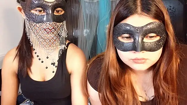 Chat +18 de Alina_Teen ao vivo