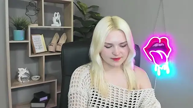 SweetLilyxo's Live XXX Chat