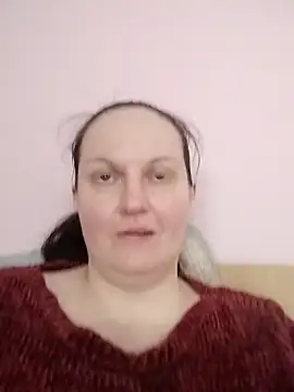 Chat +18 de BustyLadyAlma ao vivo