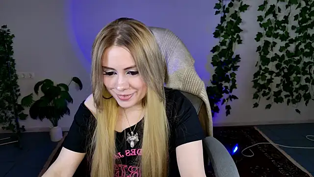 Kumiho_7777's Live XXX Chat