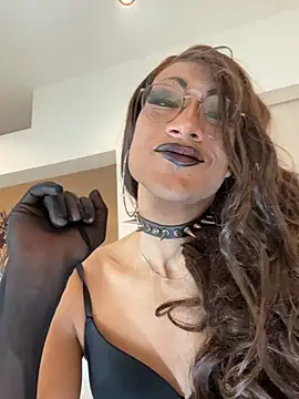 Show de Lia_Jones77 na webcam