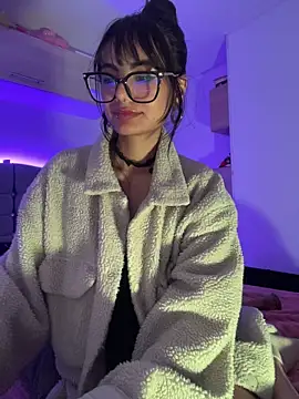 _Lucycherry live XXX chat