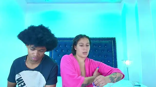 Show modela Cristal_and_luke na web-kameri