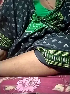 Pokazy przed kamerką – deshi_girl_2007