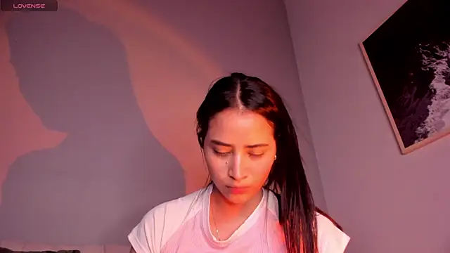 lara_madisson 现场XXX聊天