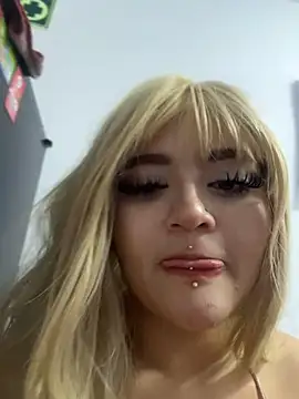 lya_nekko_ live XXX chat
