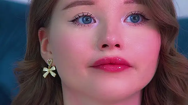 KeiraAsti's Live XXX Chat