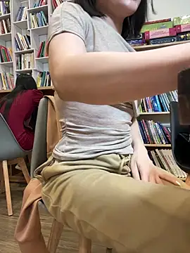secretly_masturbating 现场XXX聊天