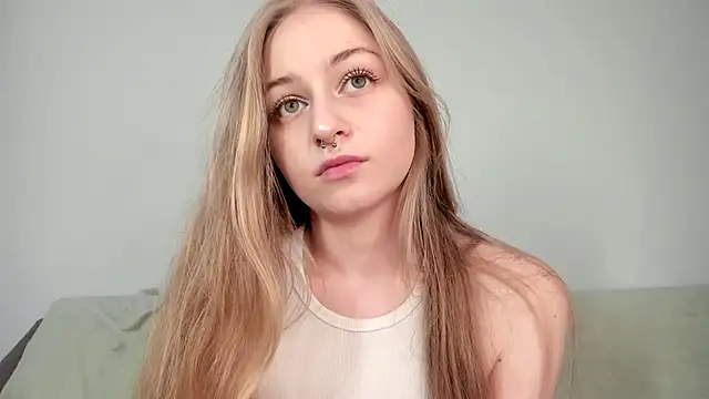 Chat XXX en directo de MiaMews