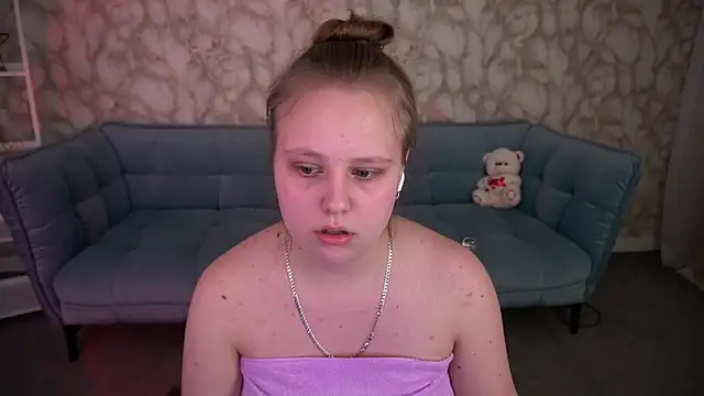 CrystallPaws – Live XXX-chat