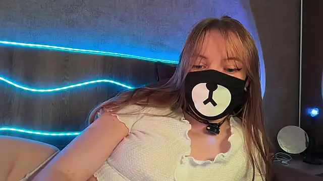 Chatroom XXX en direct de Tvoy_Medvezhenok