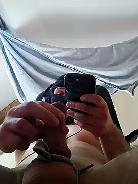 kicicici webcam show